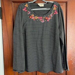 Savanna Jane Womens 2X Long Sleeve Top Striped Embroidered Floral Black White